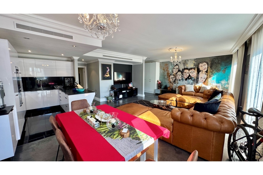 To Let 2 Bedroom Property for Rent in Green Point Western Cape